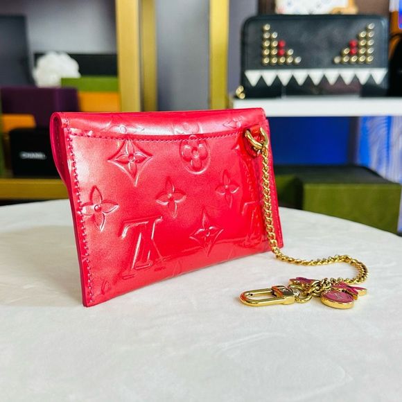 LOUIS VUITTON Vernis Envelope Plate Pouch Framboise Pink Gold Enamel Charms Card - Picture 4 of 9